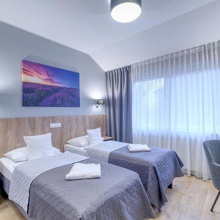 Lawendowy Dwor Bed and Breakfast Pszczółki Eksteriør billede