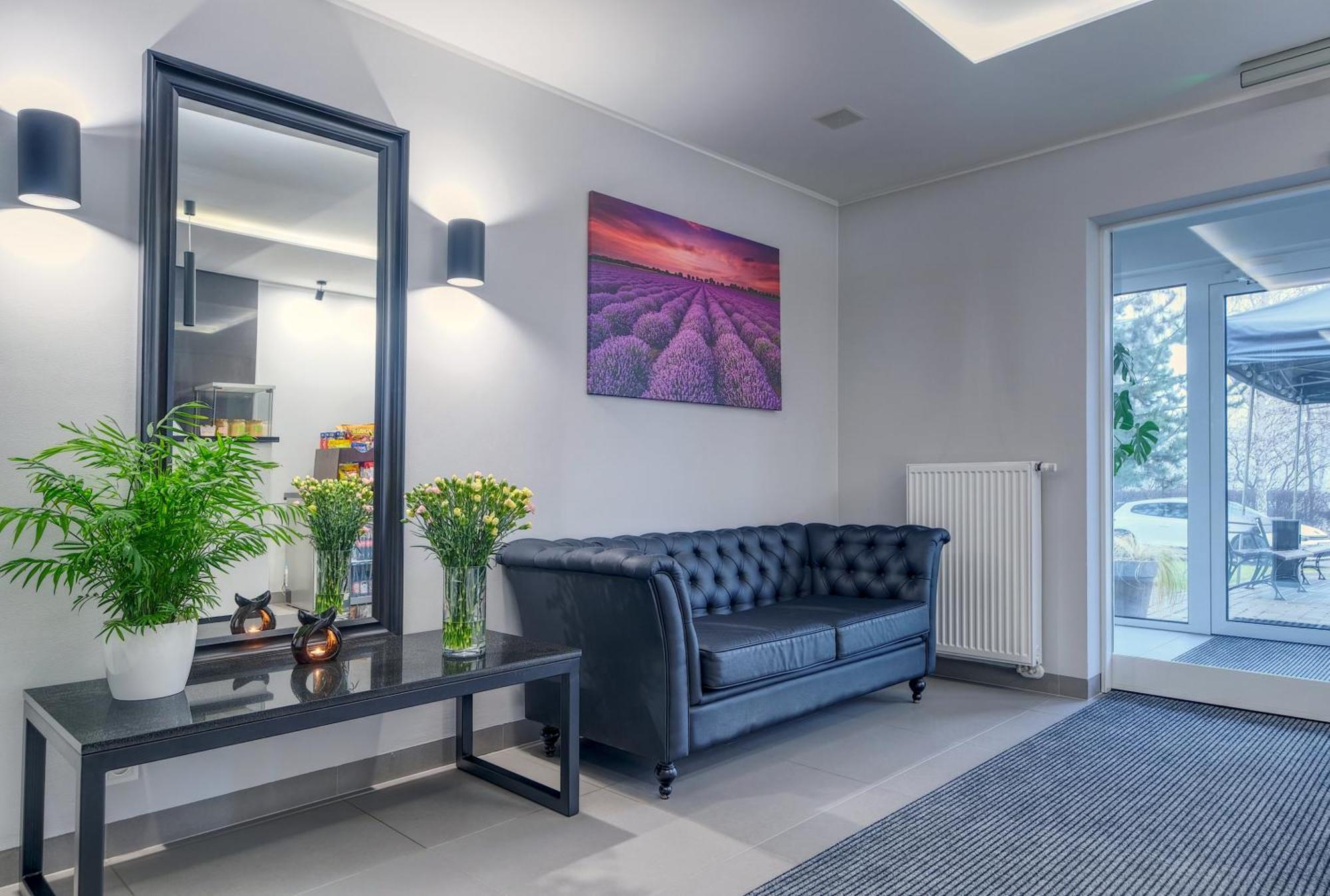 Lawendowy Dwor Bed and Breakfast Pszczółki Eksteriør billede