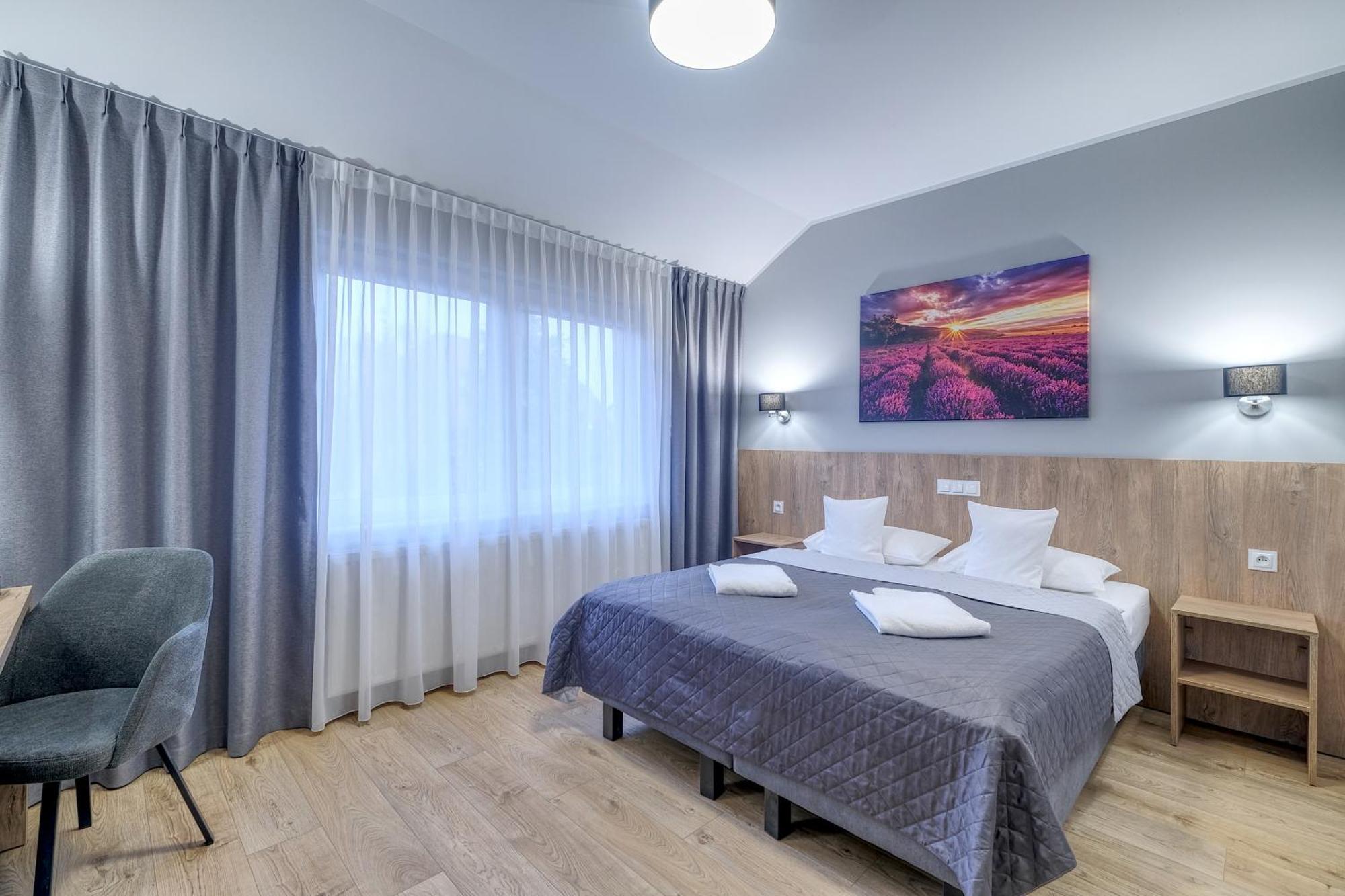 Lawendowy Dwor Bed and Breakfast Pszczółki Eksteriør billede